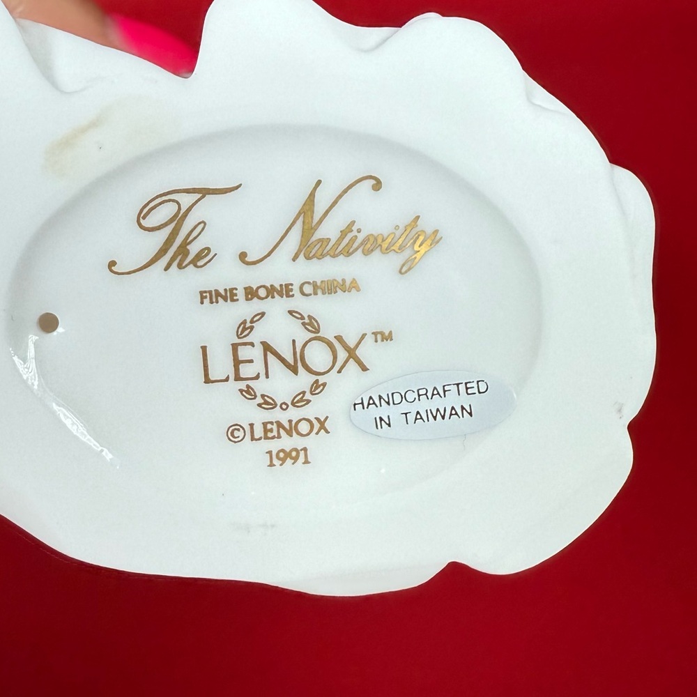 Lenox Nativity Fisherman Figurine White Porcelain Christmas Village Figure - Picture 9 of 12